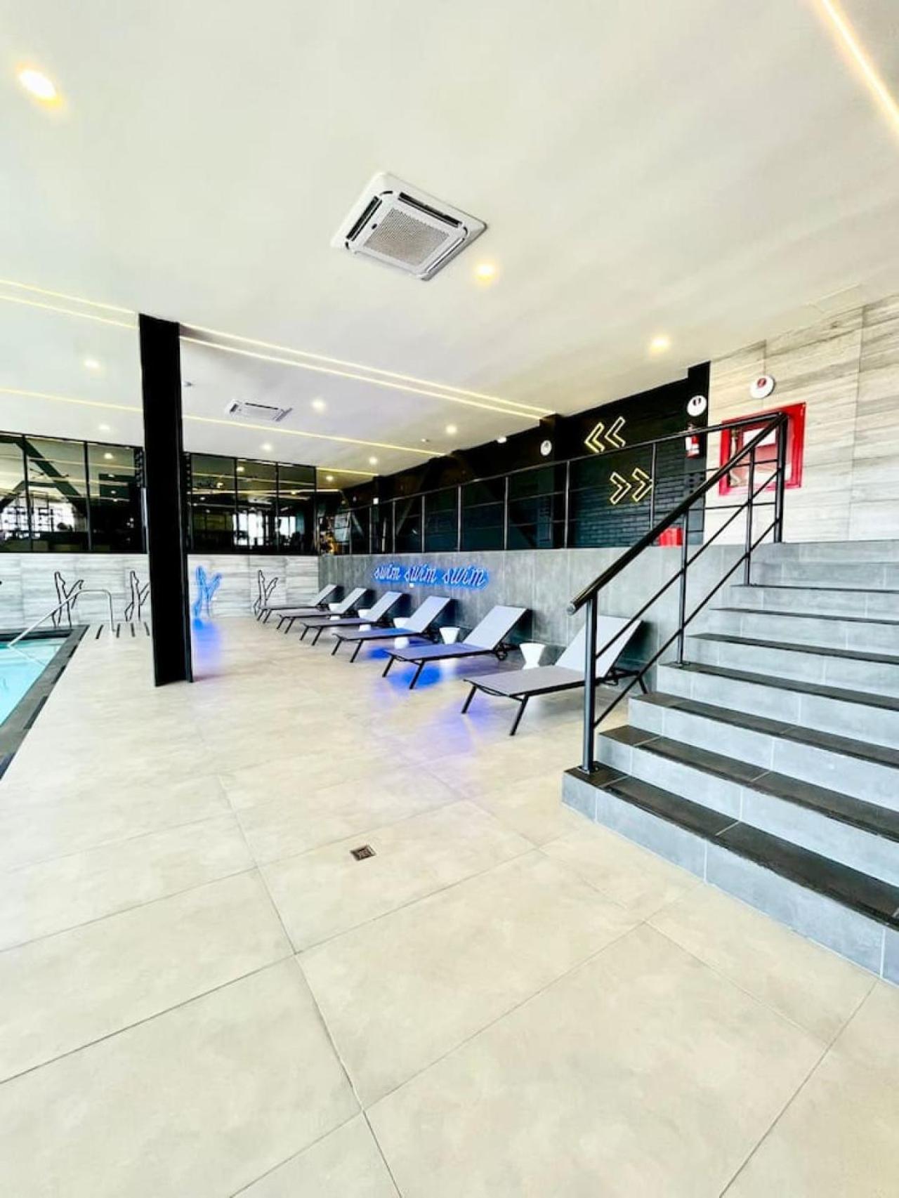 Sie7E By Cosmopolitan Tijuana Apartment Exterior photo